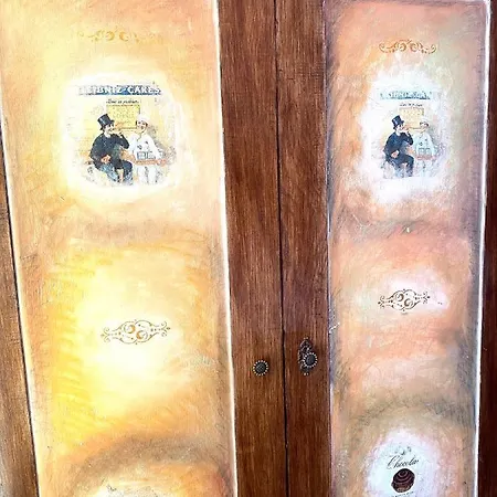 на вулиці лесі українки 19 * Lviv