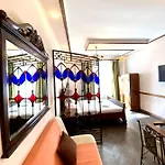 на вулиці лесі українки 19 Lvov