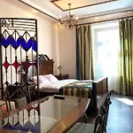 Aparthotel на вулиці лесі українки 19 *