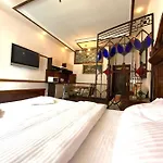 Aparthotel на вулиці лесі українки 19