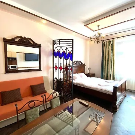 Aparthotel на вулиці лесі українки 19 *