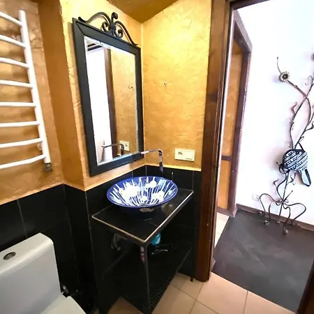 на вулиці лесі українки 19 кв 9 * Львов