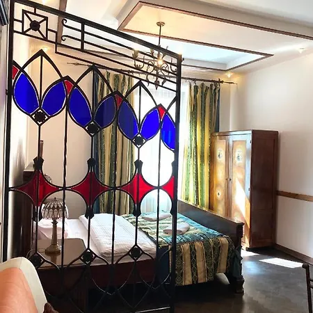 на вулиці лесі українки 19 Apartahotel