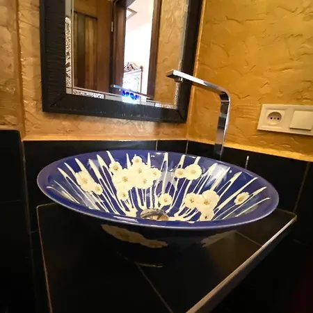 на вулиці лесі українки 19 Aparthotel Lviv