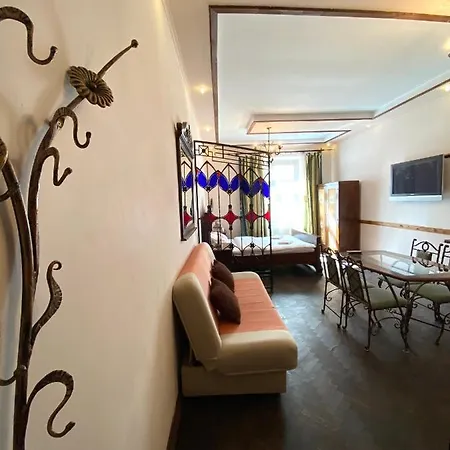 на вулиці лесі українки 19 Aparthotel