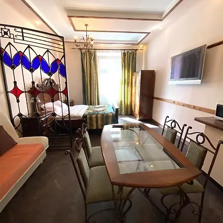 Apartahotel на вулиці лесі українки 19 *