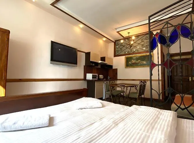 на вулиці лесі українки 19 * リヴィウ