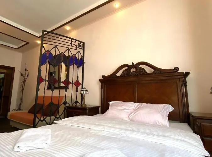 на вулиці лесі українки 19 Aparthotel *