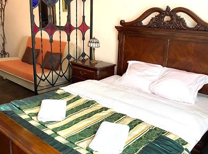 на вулиці лесі українки 19 Aparthotel