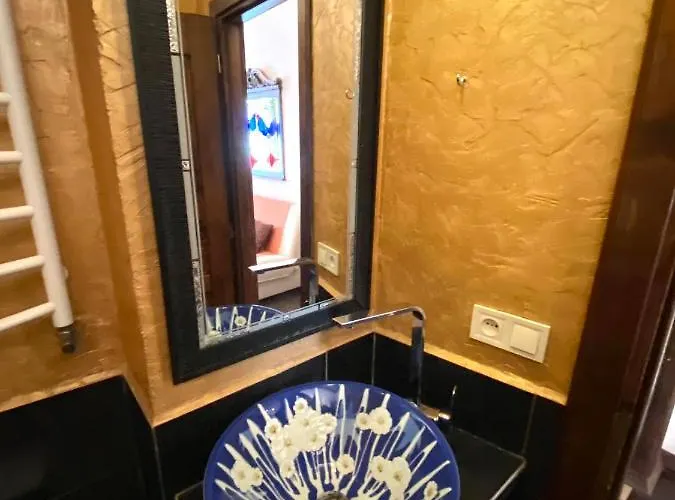 Aparthotel на вулиці лесі українки 19