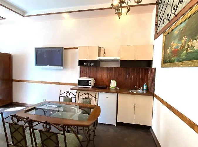 на вулиці лесі українки 19 Aparthotel *