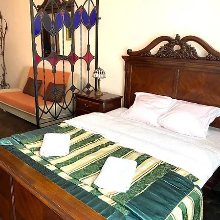 на вулиці лесі українки 19 Apart Otel