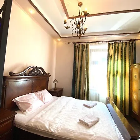 на вулиці лесі українки 19 Apart Otel *