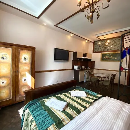 на вулиці лесі українки 19 Apart Otel