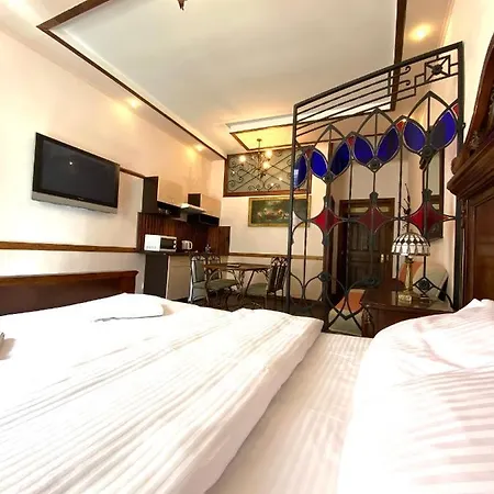 Apart Otel на вулиці лесі українки 19