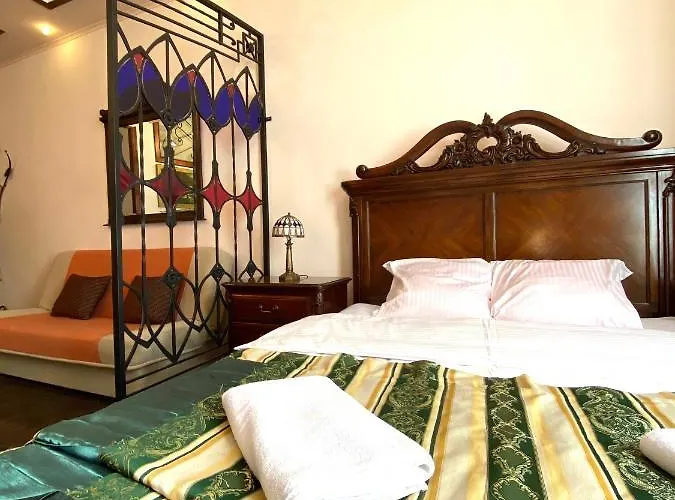 на вулиці лесі українки 19 Apartahotel